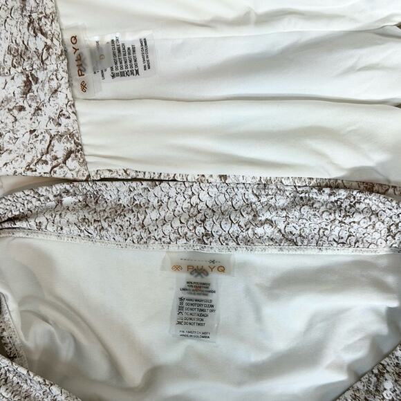 PilyQ Color Block Bandeau (D) and High Waist Cheeky Bikini Bottom (M) in Cobra - Picture 15 of 16